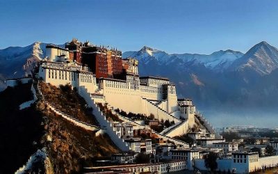 Kineserne setter tibetanere i konsentrasjonsleirer