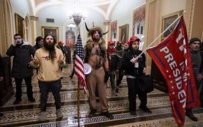 Speaker Pelosi truer Trump med impeachment