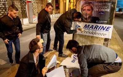 Marine Le Pen går av i Rassemblement National