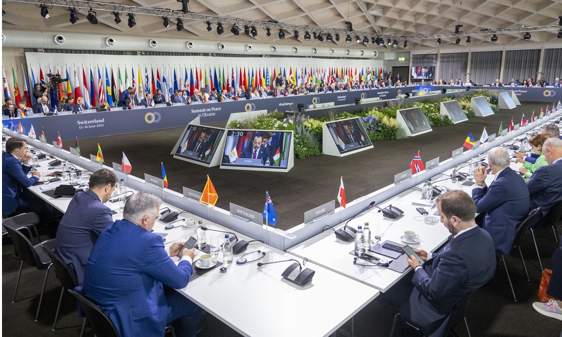 Swiss summit backs Ukraine, but urges dialogue