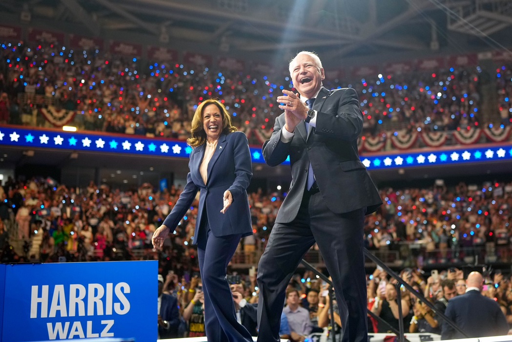 Former Vice President Cheney and several high-profile Republicans will vote for Harris