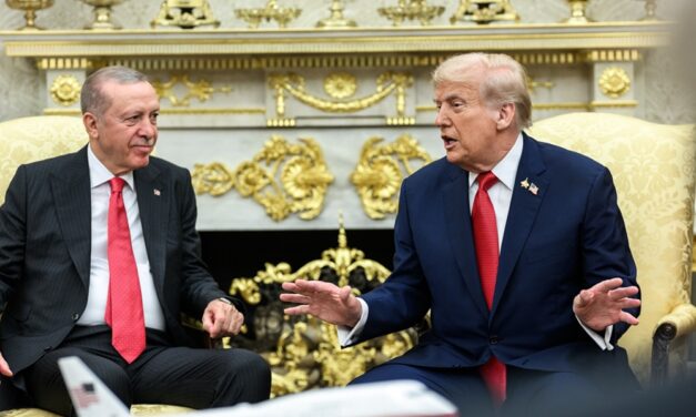 President Trump orders Turkey to halt Russian oil purchases