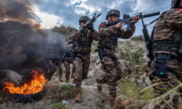 China’s Defense Ministry warns Japan