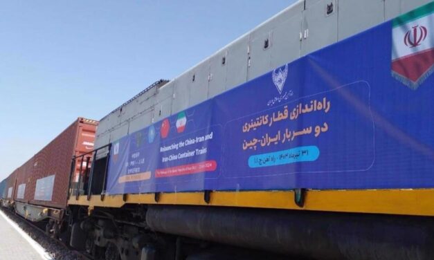 Railway connection between Teherán and Beijing