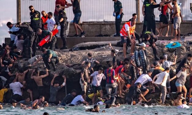 60,000 migrants flock to Spanish enclave of Ceuta