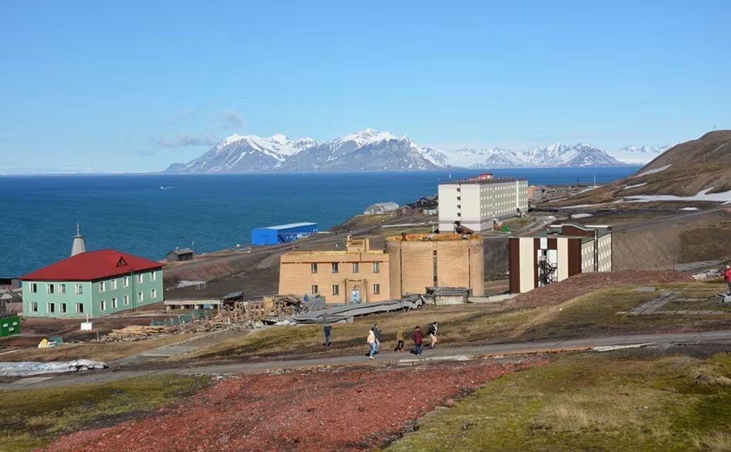 Norwegian court has seized a Russian ship in Svalbard
